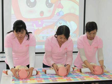 顺产和剖腹产到底哪个更痛？